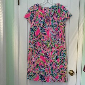 Lilly Pulitzer cap sleeve dress.  Multi color. Size XL. Excellent condition.